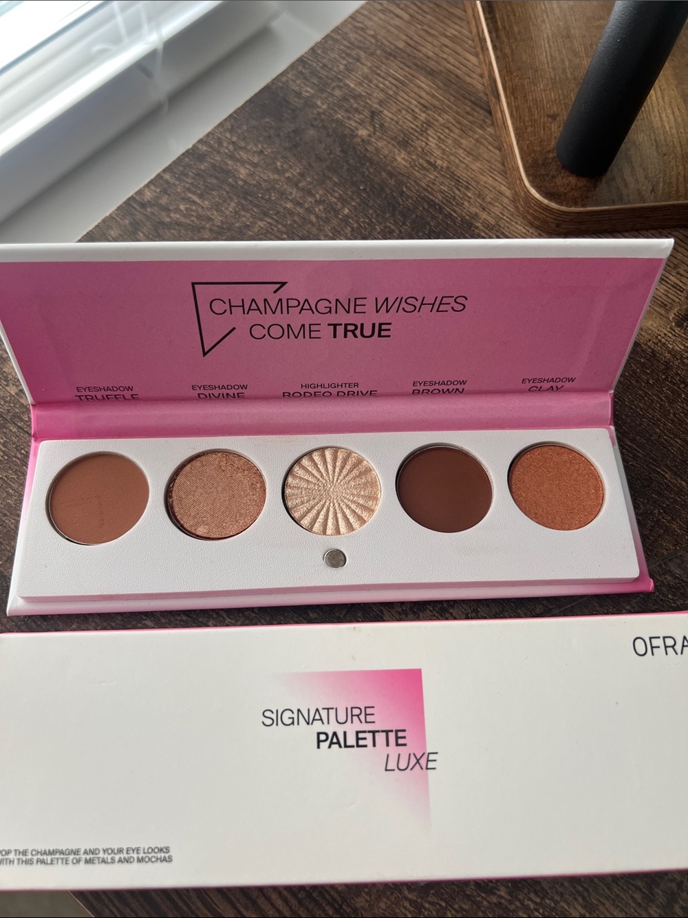 OFRA Champagne Wishes Signature Palette - Pink, Bronze, Cream, Brown